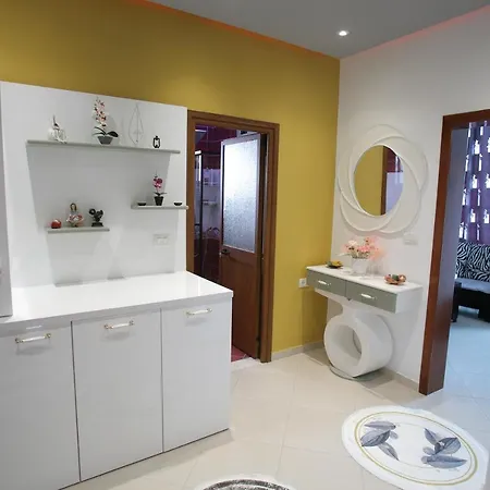 Dori Ani Appartement *