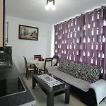 Appartement Dori Ani *